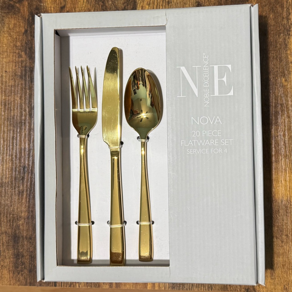 Noble Excellence ‘Nova’ 20 Piece Stainless Steel Flatware Set